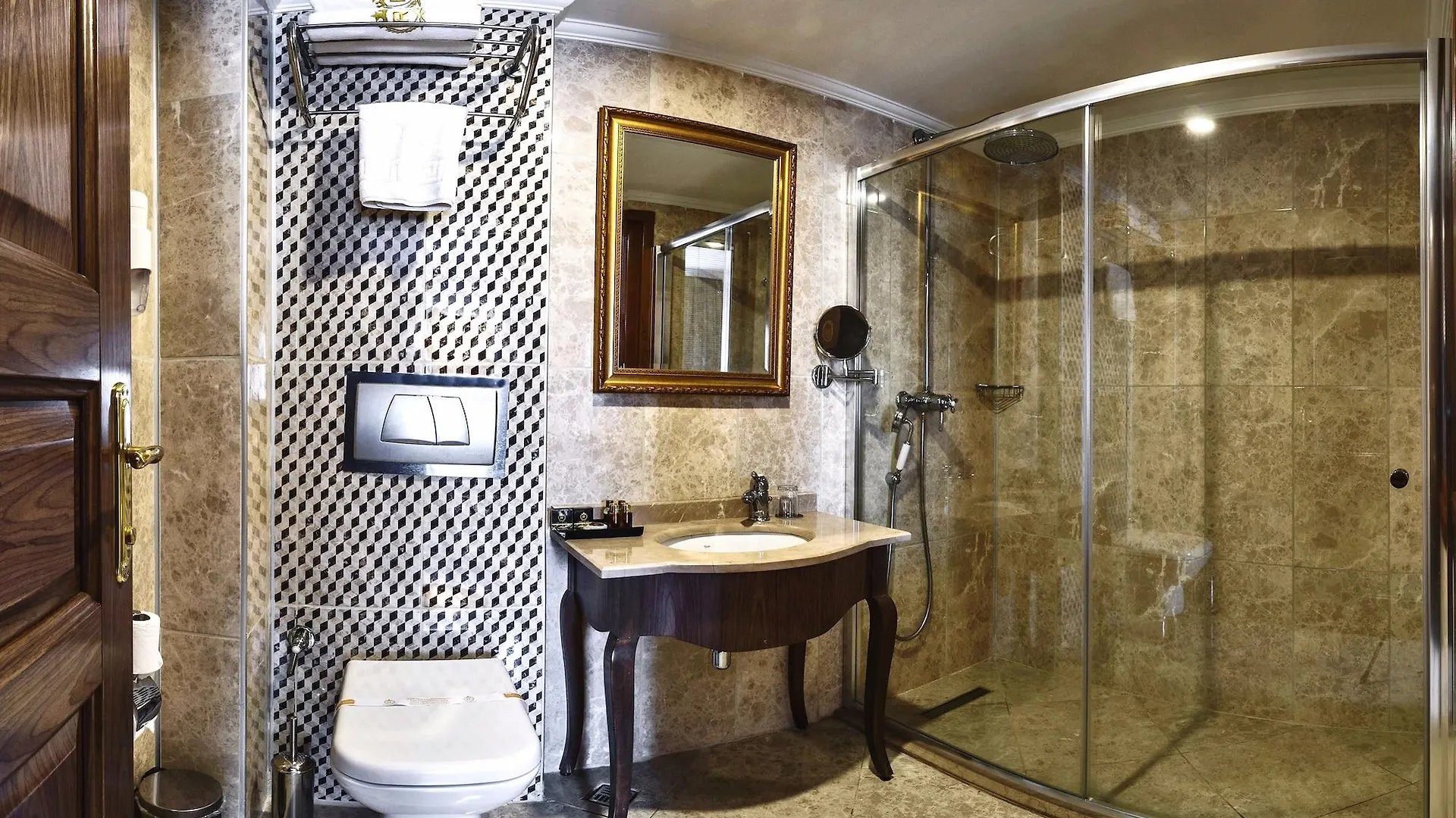 The Central Hotel Provincia di Provincia di Istanbul Turchia